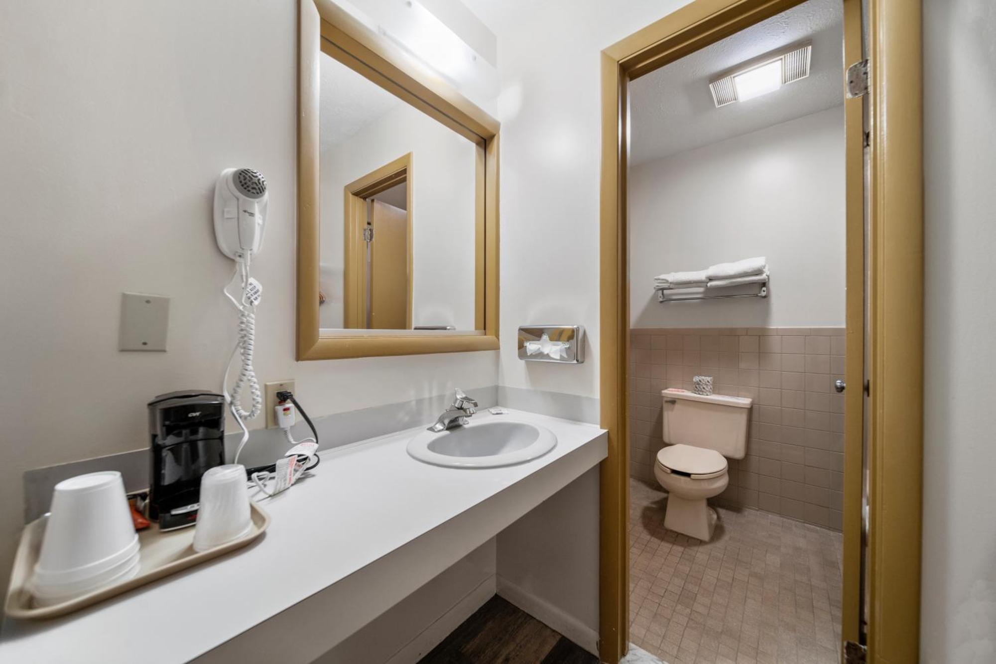 Executive Inn Cass City Cameră foto